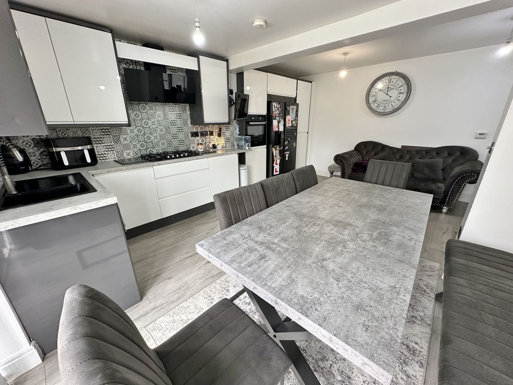 Brentwood Road Chadwell St Mary